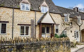 Sudeley Castle Winchcombe Gl54 5jd